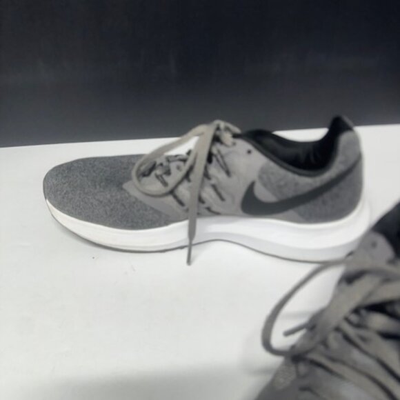 Nike Run Swift Woman's Size 8 - Picture 3 of 10